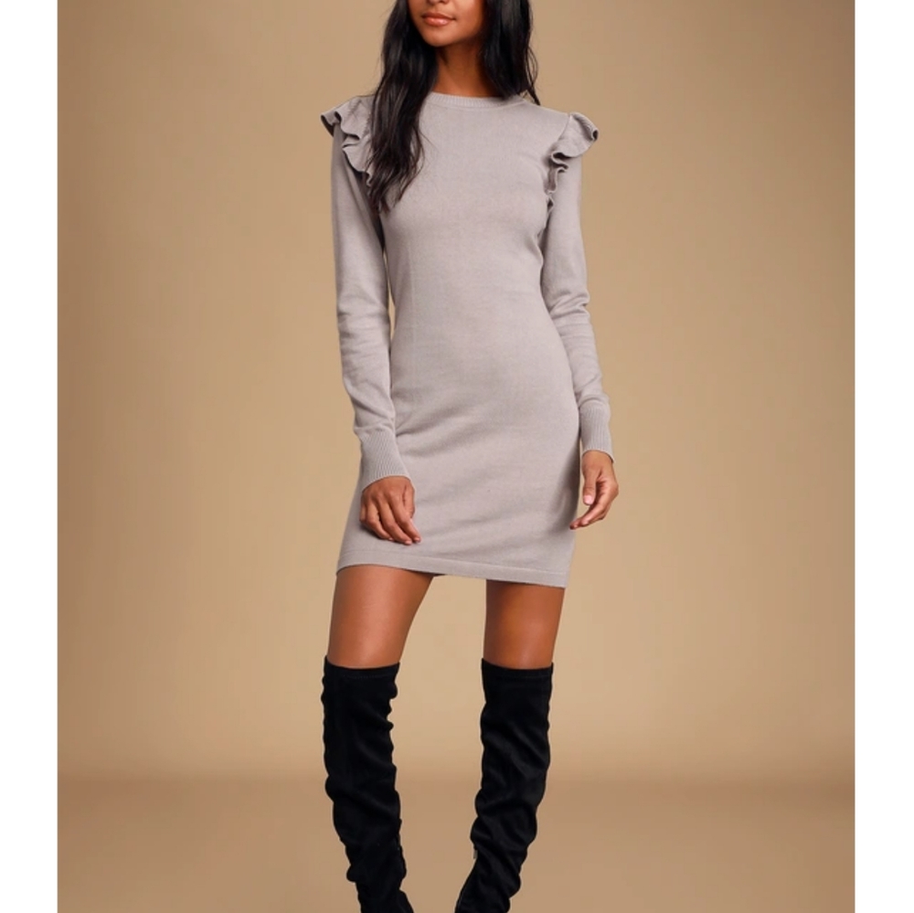 DUSTY LAVENDER RUFFLED LONG SLEEVE SWEATER DRESS